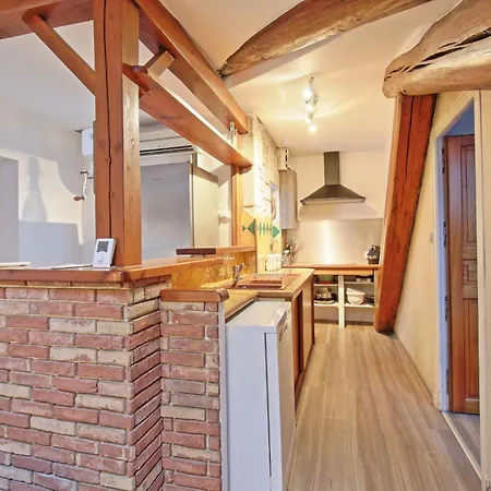 Apartamento Le Guerin - Parking Et Centre Nîmes