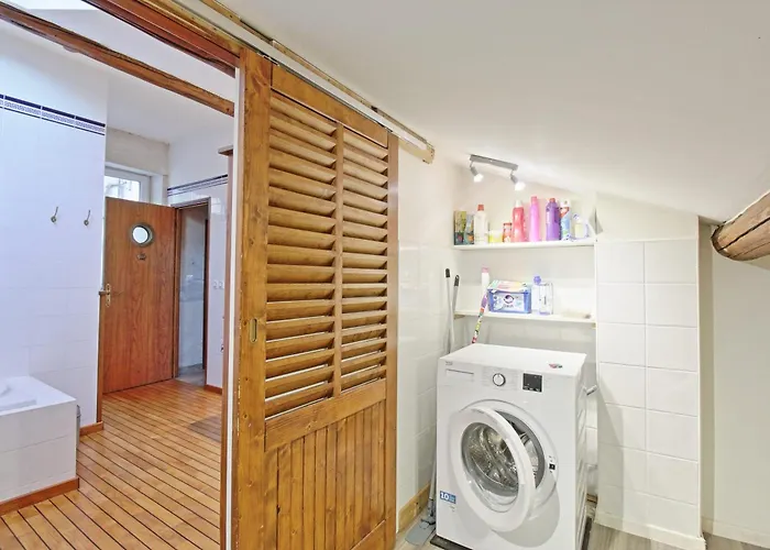 Le Guerin - Parking Et Centre Apartment Nîmes